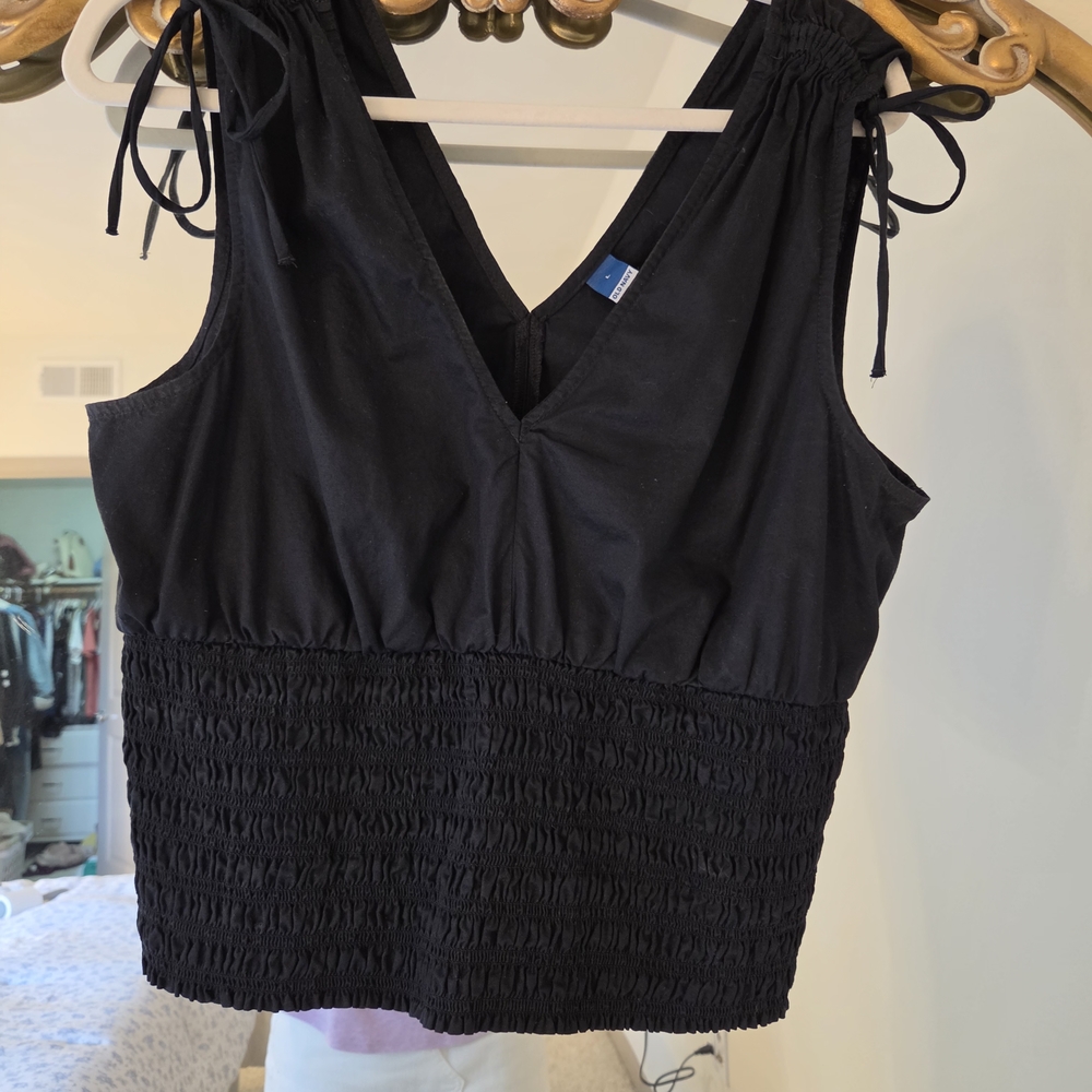 Old Navy Black V-Neck Smocked Waist Tie-Shoulder Tank